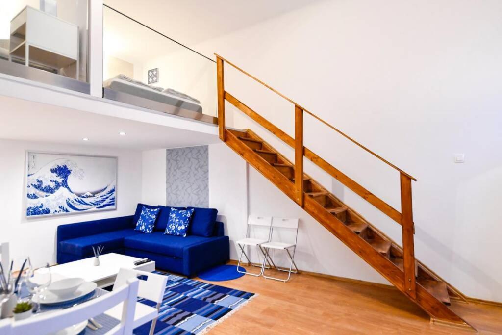 Cosy Two Bedroom Flat In Rottenbiller Str,Sky Boedapest Buitenkant foto